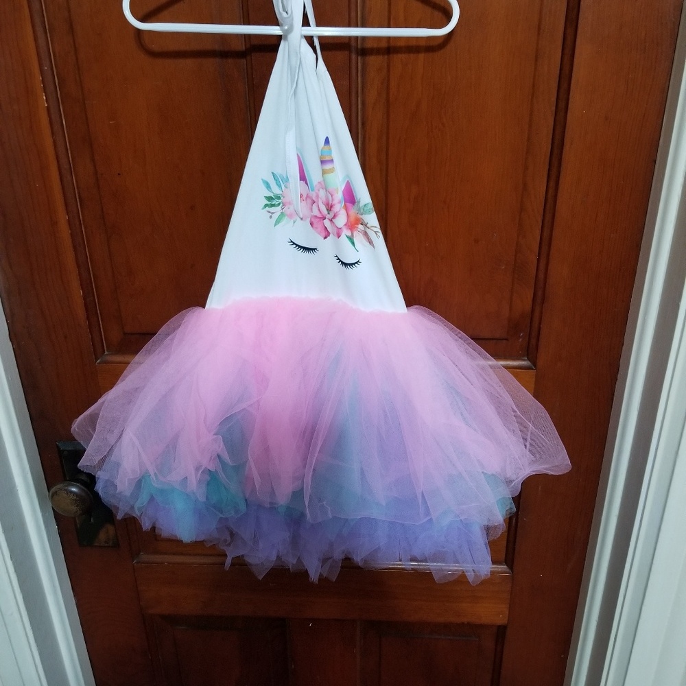 Unicorn strapless dress